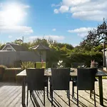 Holiday home Lovely In